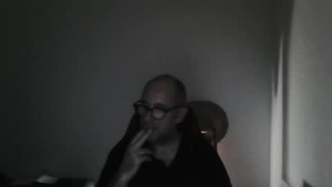 Snapshot of mat11efou chatting on 12, 4, 2026 mat11efou online show from 12, 4, 2026