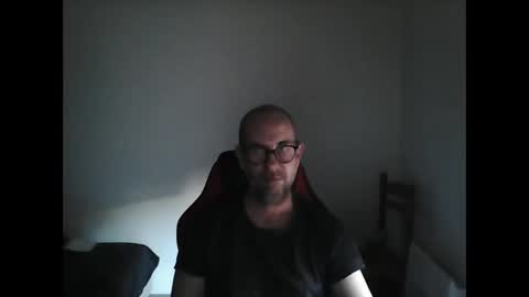 Snapshot of mat11efou chatting on 15, 4, 2026 mat11efou online show from 15, 4, 2026