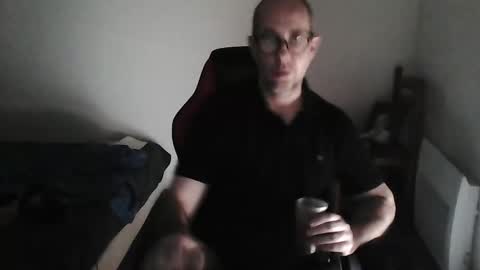 Snapshot of mat11efou chatting on 22, 4, 2026 mat11efou online show from 22, 4, 2026