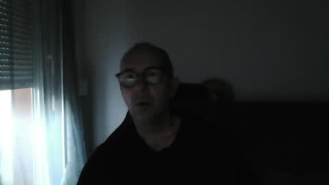 Snapshot of mat11efou chatting on 5, 7, 2026 mat11efou online show from 5, 7, 2026