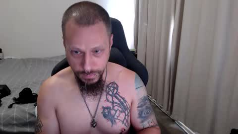 Snapshot of matchy666 chatting on 19, 10, 2025 Matchy online show from 19, 10, 2025