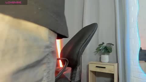 MATEO HUNTER online show from 10, 11, 2025