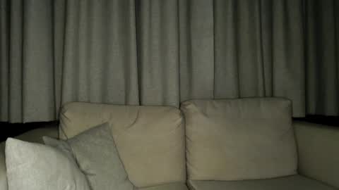 mateo_zeus online show from 5, 12, 2024