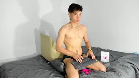 Mateo Santiago online show from 17, 2, 2025