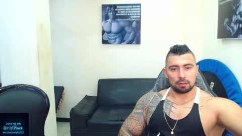 Snapshot of mateosexyhot22 chatting on 19, 5, 2026 Mateo online show from 19, 5, 2026