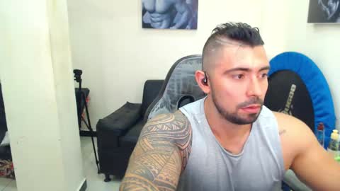 Snapshot of mateosexyhot22 chatting on 1, 6, 2026 Mateo online show from 1, 6, 2026