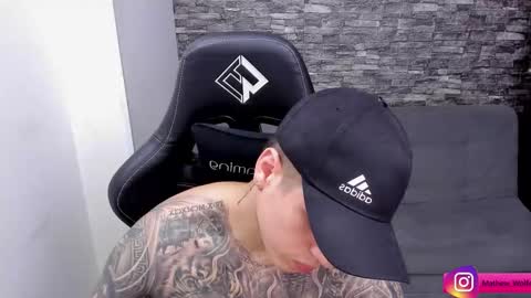 Mathew Independent model online show from 28, 11, 2025