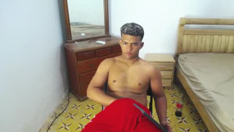 mathews__ online show from 19, 12, 2025