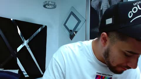 Mathews online show from 26, 2, 2025