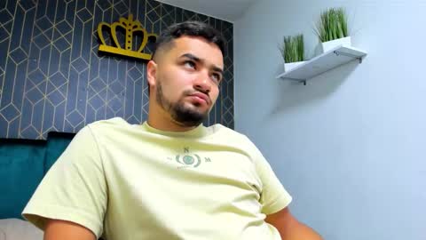 Mathews online show from 25, 11, 2025