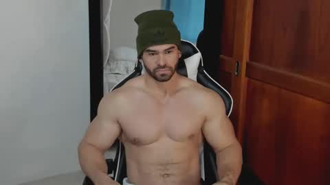 Snapshot of mathews_smith chatting on 20, 4, 2026 mathews_smith online show from 20, 4, 2026