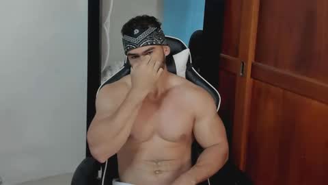 Snapshot of mathews_smith chatting on 23, 4, 2026 mathews_smith online show from 23, 4, 2026