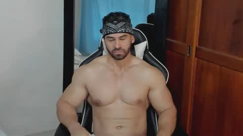 Snapshot of mathews_smith chatting on 7, 5, 2026 mathews_smith online show from 7, 5, 2026