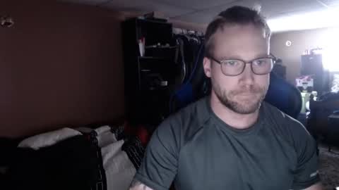 Math online show from 3, 1, 2025