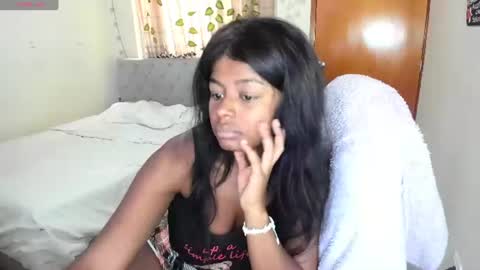 Snapshot of matilde27 chatting on 13, 6, 2026 Daniela online show from 13, 6, 2026