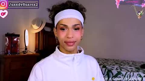 Snapshot of matiu_stonne chatting on 21, 3, 2026 Abby Bella online show from 21, 3, 2026