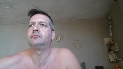 Snapshot of matrike1 chatting on 11, 4, 2026 matrike1 online show from 11, 4, 2026