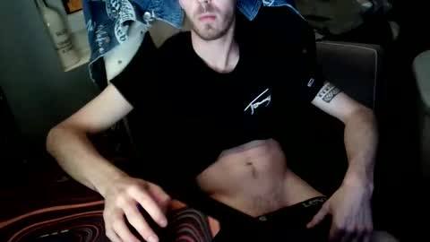 Snapshot of matt1q237916 chatting on 6, 6, 2026 matt1q237916 online show from 6, 6, 2026