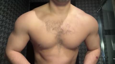 Snapshot of matt_artim chatting on 31, 12, 2024 The Matt Leon online show from 31, 12, 2024