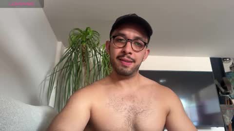 Snapshot of matt_artim chatting on 4, 11, 2025 The Matt Leon online show from 4, 11, 2025