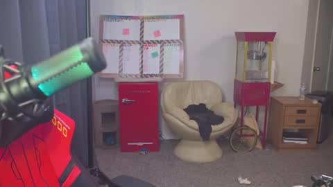 Snapshot of mattcashxxx chatting on 5, 3, 2026 Matt Cash online show from 5, 3, 2026