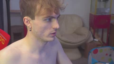 Snapshot of mattcashxxx chatting on 8, 4, 2026 Matt Cash online show from 8, 4, 2026