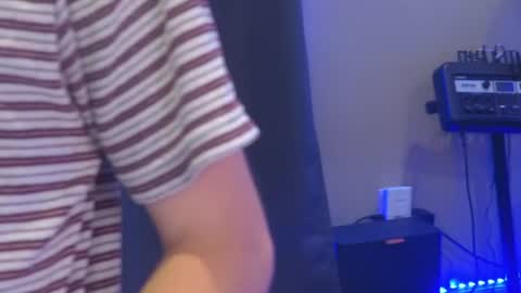 Snapshot of mattcashxxx chatting on 14, 7, 2026 Matt Cash online show from 14, 7, 2026