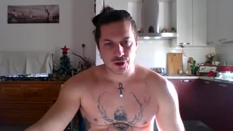 Snapshot of matteushh87 chatting on 7, 1, 2025 matteushh87 online show from 7, 1, 2025