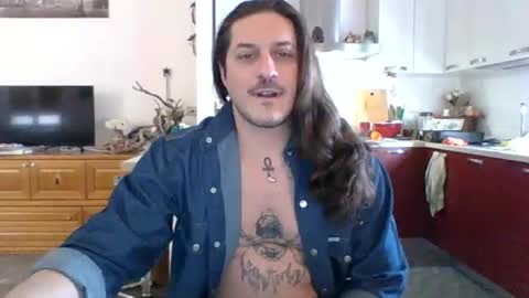 Snapshot of matteushh87 chatting on 20, 1, 2025 matteushh87 online show from 20, 1, 2025