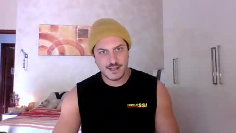 Snapshot of matteushh87 chatting on 18, 10, 2025 matteushh87 online show from 18, 10, 2025