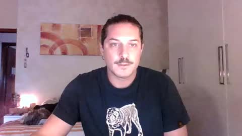 Snapshot of matteushh87 chatting on 21, 10, 2025 matteushh87 online show from 21, 10, 2025