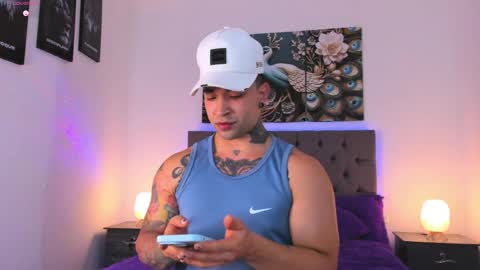 Snapshot of matthew_colee chatting on 5, 5, 2026 Matthew INDEPENDENT MODEL online show from 5, 5, 2026