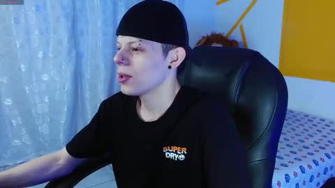 Snapshot of matthewboy_ chatting on 21, 12, 2024 MatthewBoy online show from 21, 12, 2024