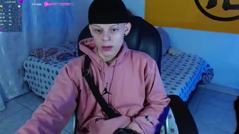 Snapshot of matthewboy_ chatting on 29, 12, 2024 MatthewBoy online show from 29, 12, 2024