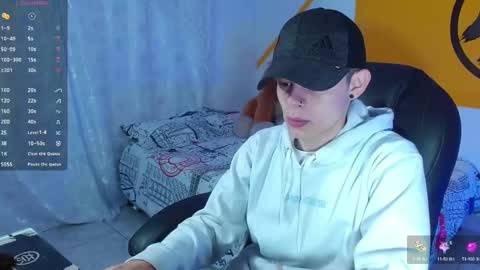 Snapshot of matthewboy_ chatting on 16, 1, 2025 MatthewBoy online show from 16, 1, 2025