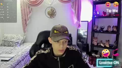 Snapshot of matthewboy_ chatting on 19, 11, 2025 MatthewBoy online show from 19, 11, 2025