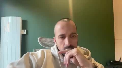 M online show from 30, 11, 2025