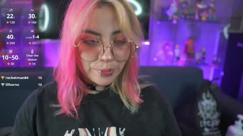 TATIANA  AND ROUS online show from 21, 3, 2026