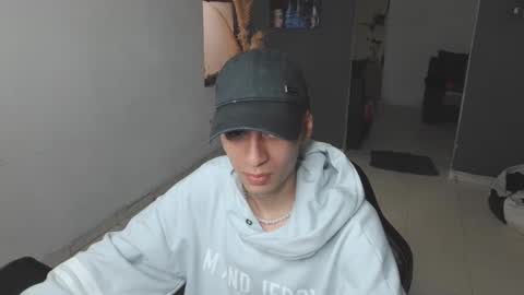 mattias     online show from 4, 2, 2025