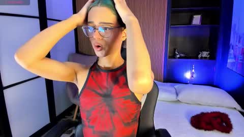 Snapshot of mattthompsonn chatting on 17, 11, 2025 Matt online show from 17, 11, 2025