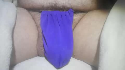 Snapshot of mattty13 chatting on 14, 4, 2026 Hairy Bud online show from 14, 4, 2026