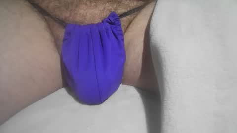 Snapshot of mattty13 chatting on 16, 4, 2026 Hairy Bud online show from 16, 4, 2026