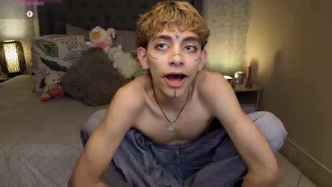 Snapshot of matty_spark chatting on 12, 11, 2025 matty_spark online show from 12, 11, 2025