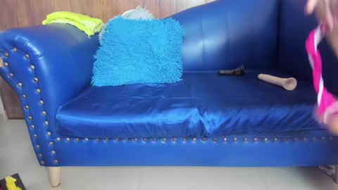 Snapshot of mature_beautiful chatting on 8, 3, 2025 Lucy online show from 8, 3, 2025