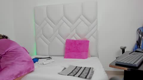 ISABEL online show from 21, 1, 2025