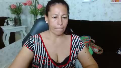 Snapshot of mature_martina_ chatting on 21, 1, 2025 Martina online show from 21, 1, 2025