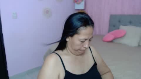 Snapshot of mature_martina_ chatting on 7, 10, 2025 Martina online show from 7, 10, 2025