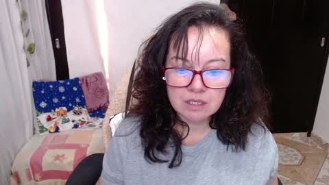 Snapshot of mature_wolf chatting on 5, 12, 2024 Sonia online show from 5, 12, 2024