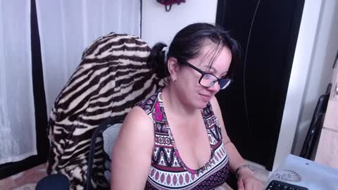 Snapshot of mature_wolf chatting on 8, 2, 2025 Sonia online show from 8, 2, 2025
