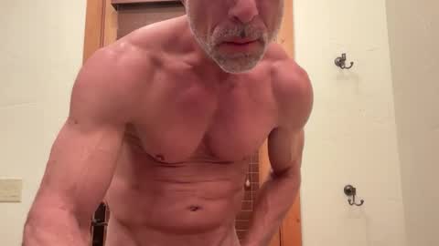 Snapshot of maturefit1 chatting on 27, 2, 2026 maturefit1 online show from 27, 2, 2026